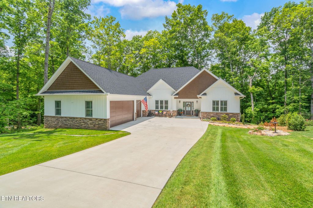 Photo of 285 Odali Tr, Loudon, TN 37774 (MLS # 1304119)