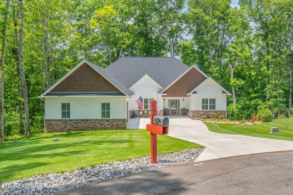 Photo of 285 Odali Tr, Loudon, TN 37774 (MLS # 1304119)