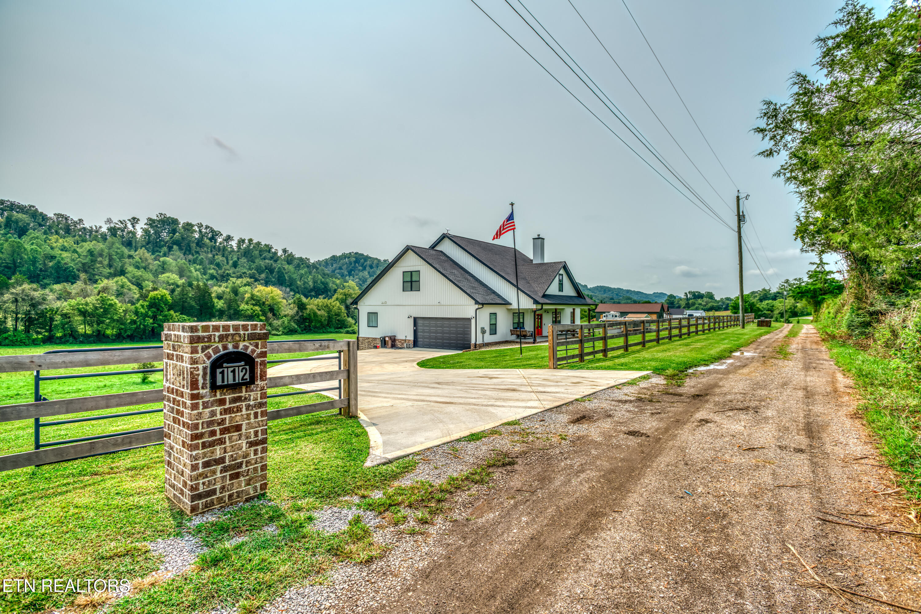 112 Old Hickory Valley Rd