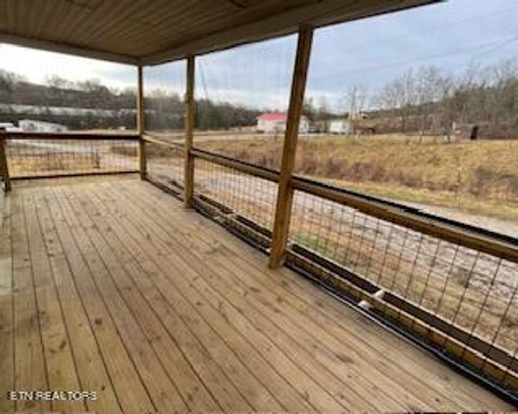 Photo of 320 Welcome Lane, Strawberry Plains, TN 37871 (MLS # 1247181)