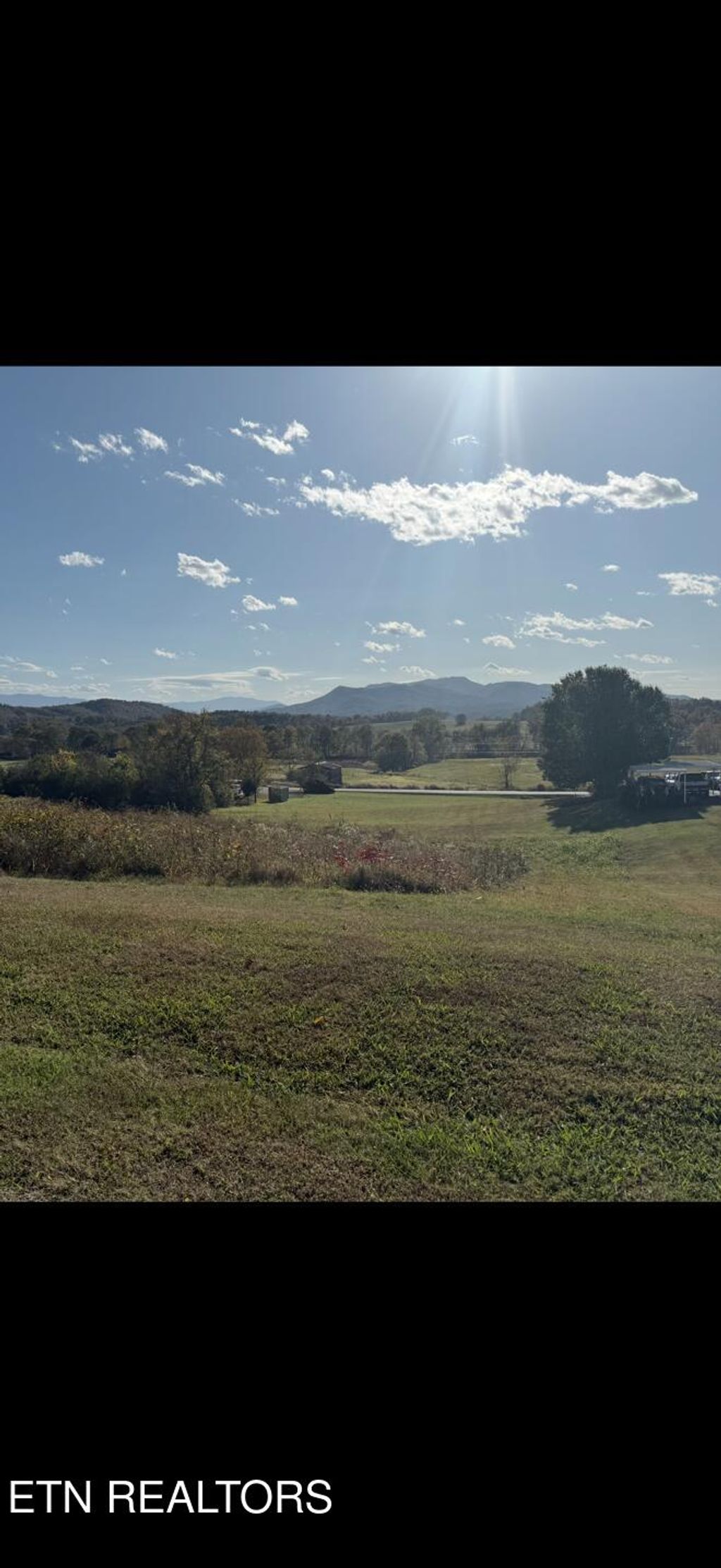 Photo of 0 Heart Rd, Newport, TN 37821 (MLS # 1332212)