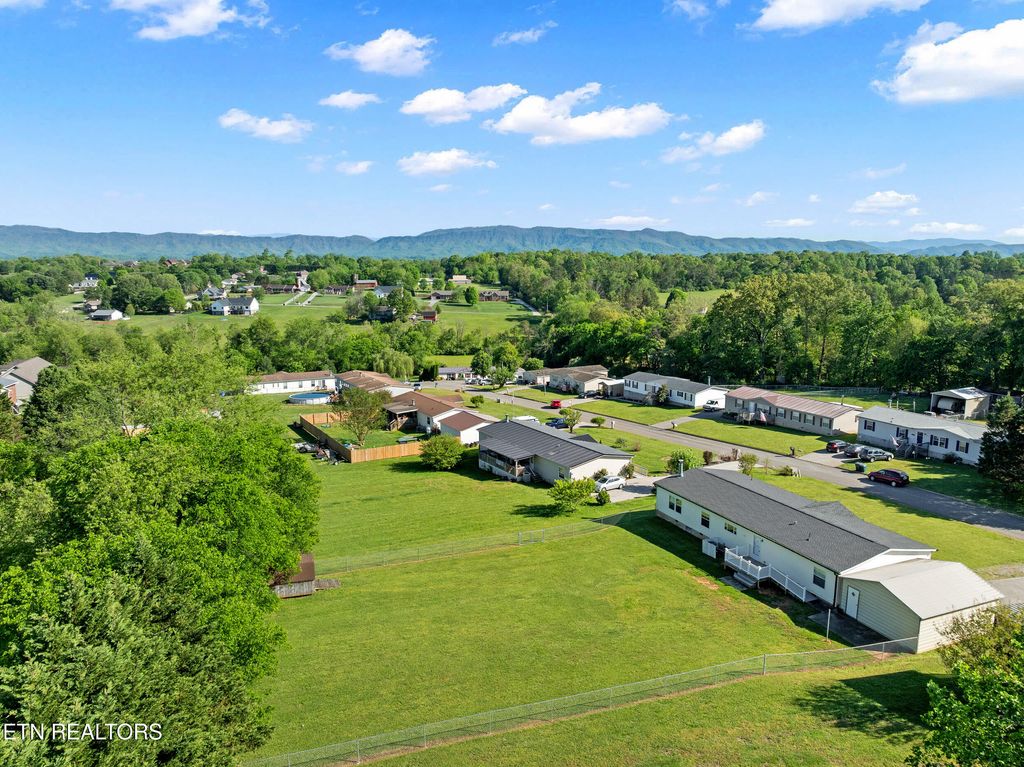 Photo of 1126 Oakes Vista Lane, Seymour, TN 37865 (MLS # 1337409)