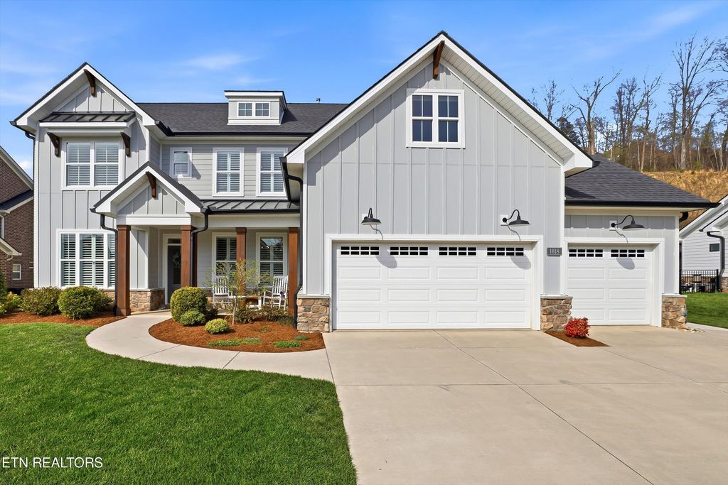 Photo of 1818 English Ivy Lane, Knoxville, TN 37932 (MLS # 1334957)