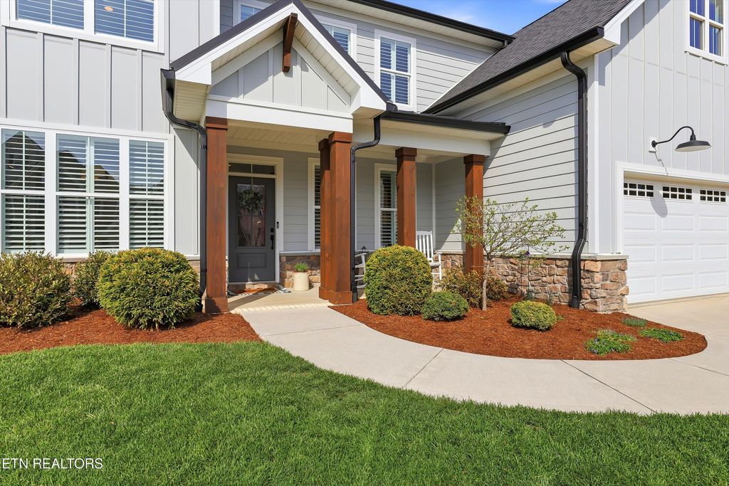 Photo of 1818 English Ivy Lane, Knoxville, TN 37932 (MLS # 1334957)