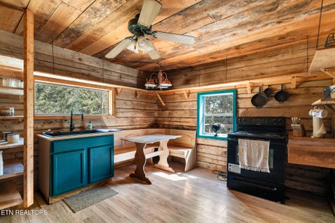 Tiny photo for 855 Straight Branch Rd, Speedwell, TN 37870 (MLS # 1357475)