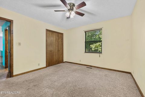 Tiny photo for 802 Lake Glen Lane, Knoxville, TN 37920 (MLS # 1341256)