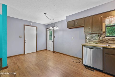 Tiny photo for 802 Lake Glen Lane, Knoxville, TN 37920 (MLS # 1341256)