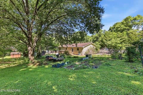 Tiny photo for 802 Lake Glen Lane, Knoxville, TN 37920 (MLS # 1341256)