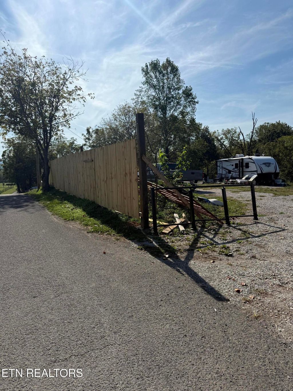 Photo of 376 Davis Creek Rd, Speedwell, TN 37870 (MLS # 1317895)