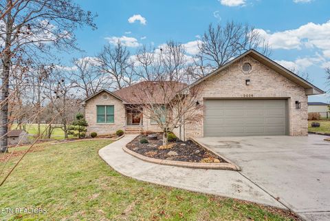 Photo of 3026 Seminole Loop, Crossville, TN 38572 (MLS # 1328283)