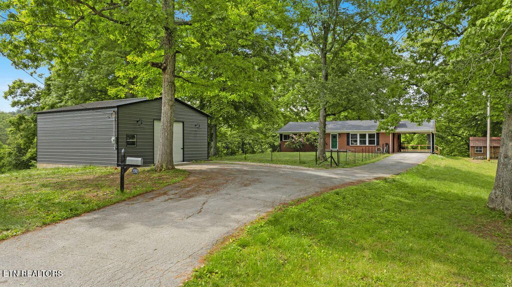 Photo of 150 Turner Drive, Harriman, TN 37748 (MLS # 1339801)