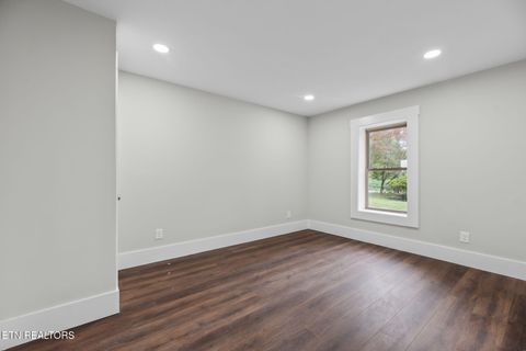 Tiny photo for 1384 Coal Hill Rd, Harriman, TN 37748 (MLS # 1326449)