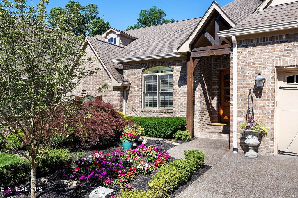 Photo of 1424 Villa Forest Way, Knoxville, TN 37919 (MLS # 1344054)