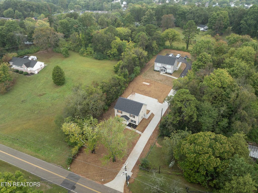 Photo of 16191623 Francis Rd #1-4, Knoxville, TN 37909 (MLS # 1337055)