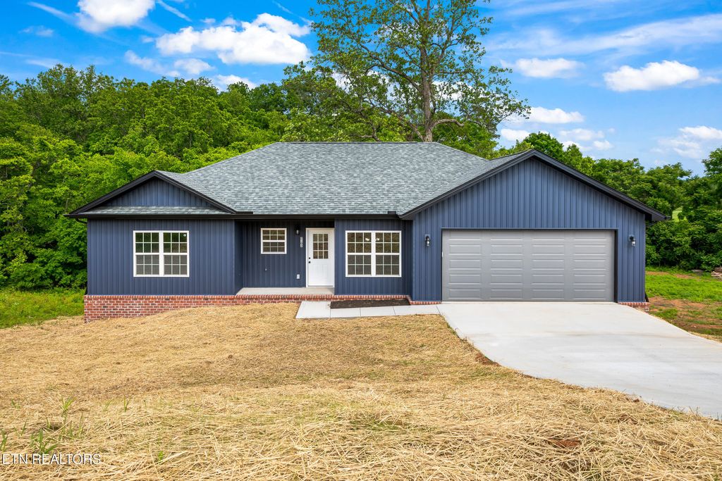 Photo of 2102 Kings View Loop, Seymour, TN 37865 (MLS # 1339821)