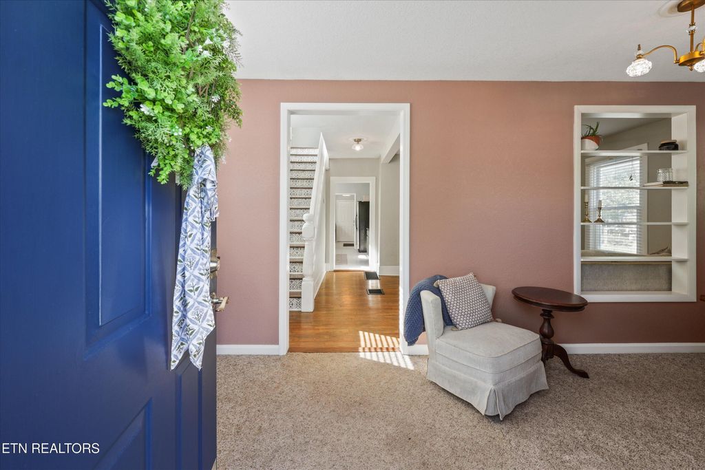 Photo of 266 W Lincoln Rd, Alcoa, TN 37701 (MLS # 1338238)