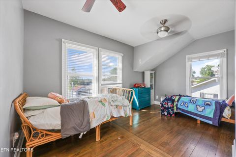 Tiny photo for 266 W Lincoln Rd, Alcoa, TN 37701 (MLS # 1338238)