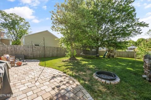 Tiny photo for 266 W Lincoln Rd, Alcoa, TN 37701 (MLS # 1338238)