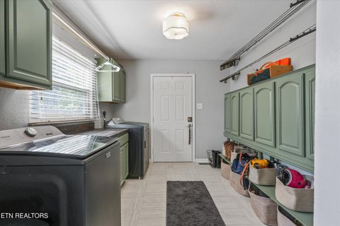 Tiny photo for 266 W Lincoln Rd, Alcoa, TN 37701 (MLS # 1338238)