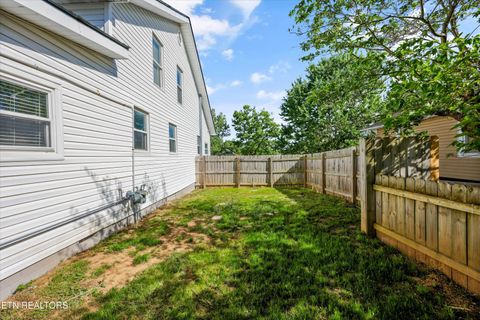 Tiny photo for 266 W Lincoln Rd, Alcoa, TN 37701 (MLS # 1338238)