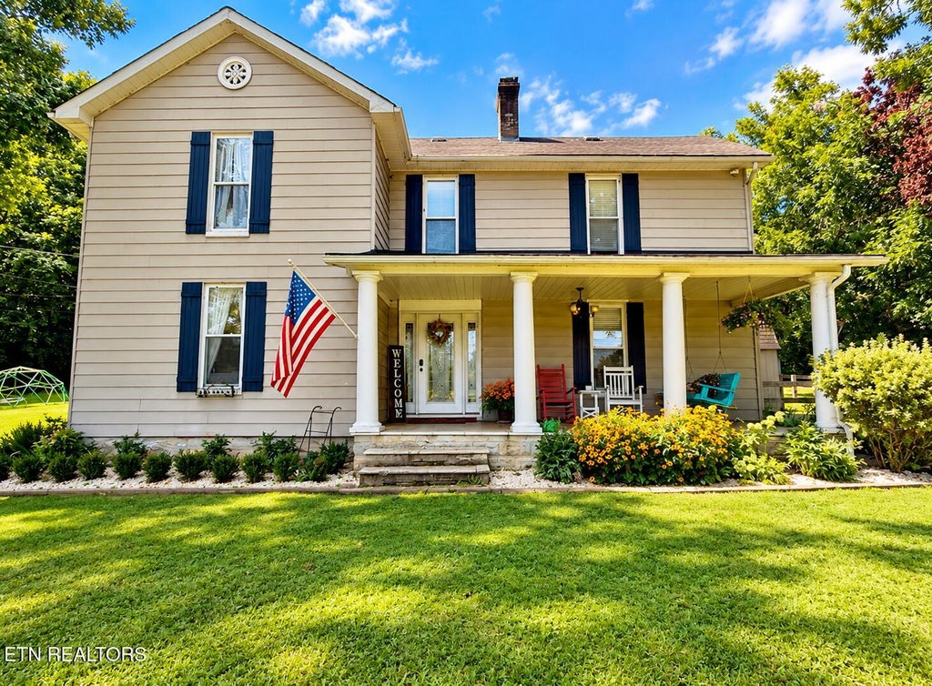 Photo of 3144 W Old A J Hwy, Strawberry Plains, TN 37871 (MLS # 1350718)