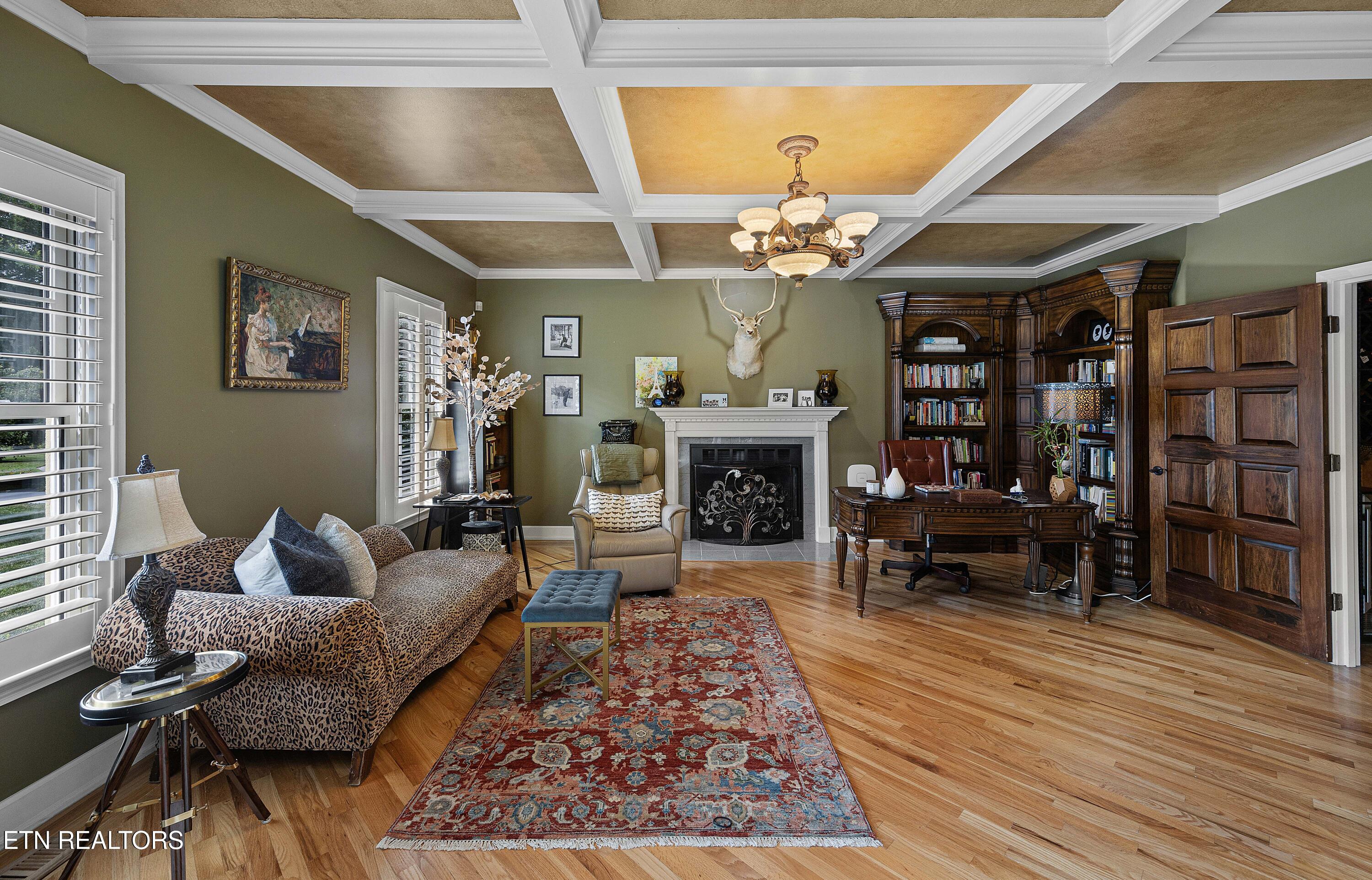 821 Lindenhall Circle