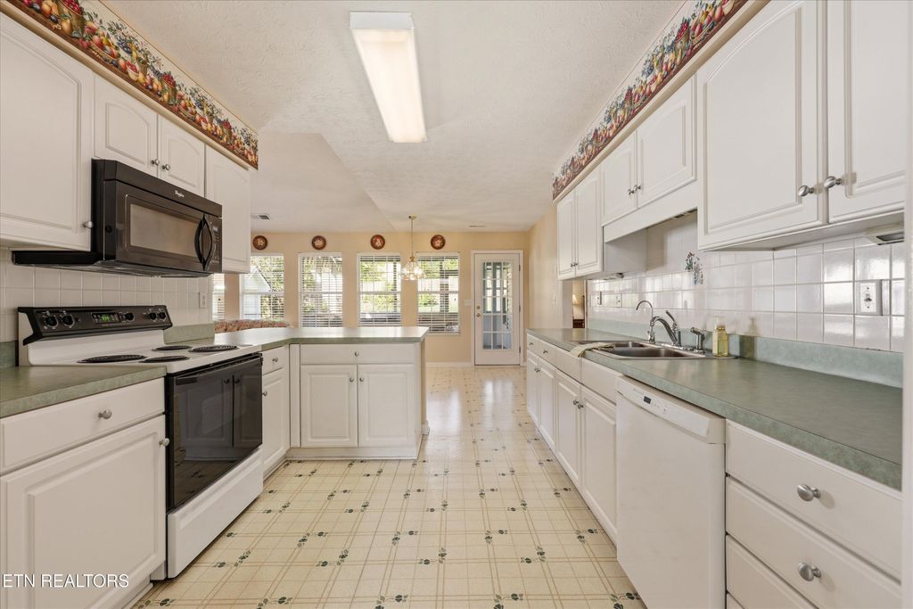 Photo of 1721 Totanka Lane, Knoxville, TN 37931 (MLS # 1337655)