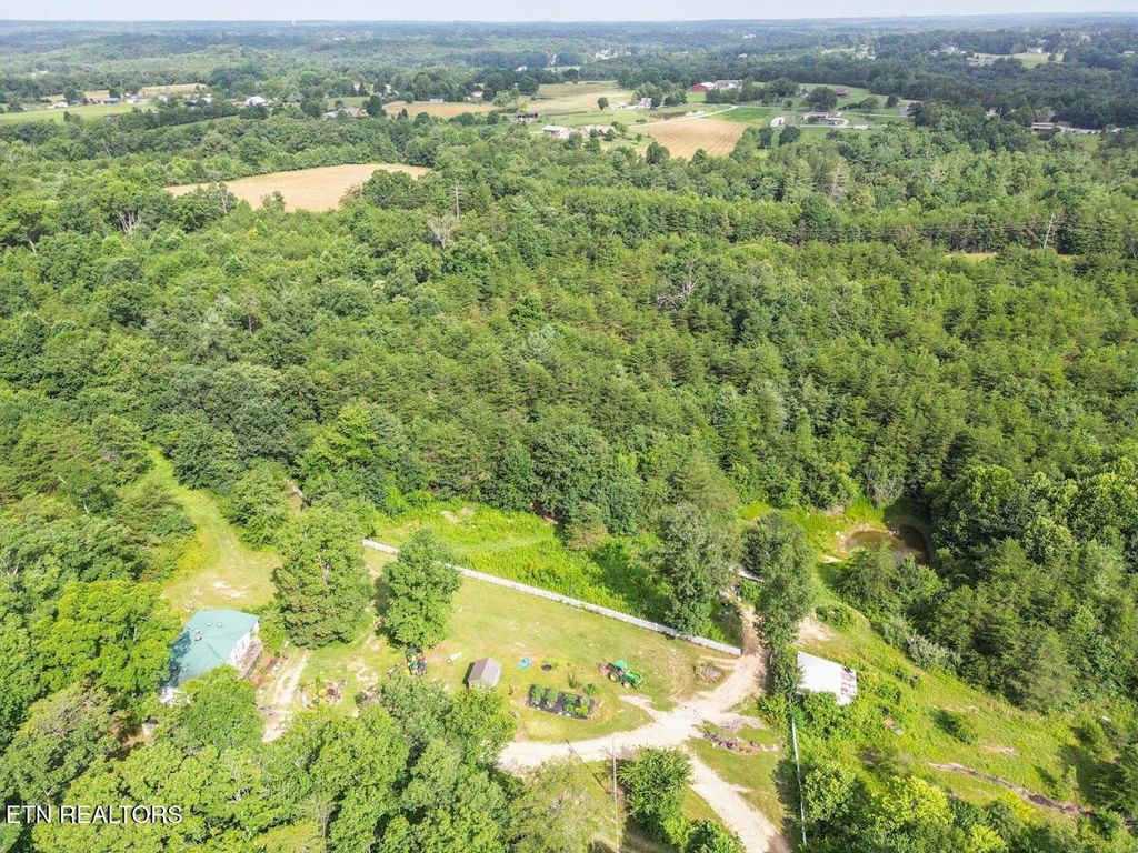 Photo of 171 Kirkland Drive, Crossville, TN 38555 (MLS # 1348638)