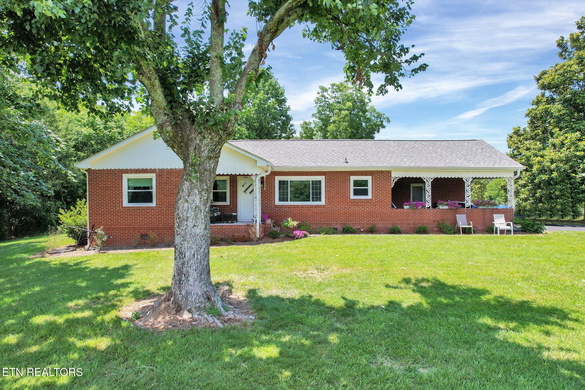 6460 Dalton Pike