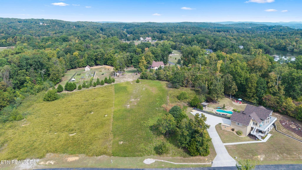 Photo of 144 E Shore Drive, Rockwood, TN 37854 (MLS # 1358713)