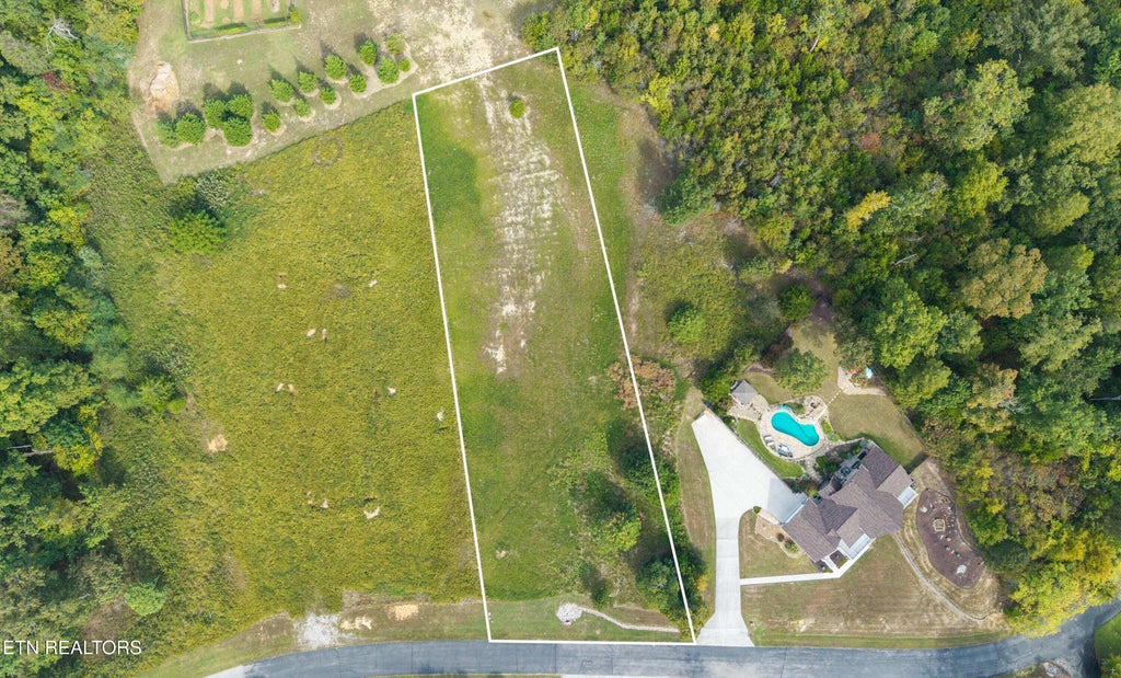 Photo of 144 E Shore Drive, Rockwood, TN 37854 (MLS # 1358713)