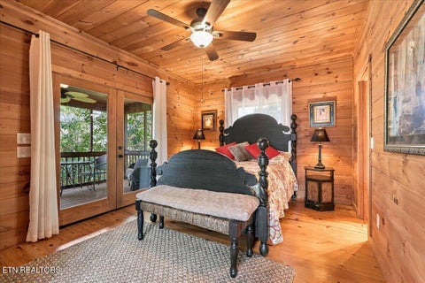 Tiny photo for 504 Twin Oak Mtn Lane, Townsend, TN 37882 (MLS # 1356159)