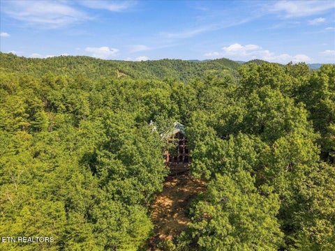Tiny photo for 504 Twin Oak Mtn Lane, Townsend, TN 37882 (MLS # 1356159)