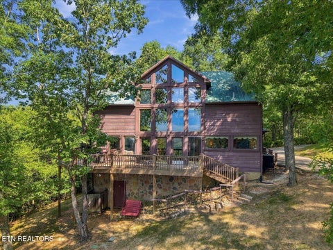 Photo of 504 Twin Oak Mtn Lane, Townsend, TN 37882 (MLS # 1356159)