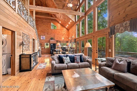 Tiny photo for 504 Twin Oak Mtn Lane, Townsend, TN 37882 (MLS # 1356159)