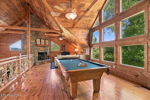 Tiny photo for 504 Twin Oak Mtn Lane, Townsend, TN 37882 (MLS # 1356159)