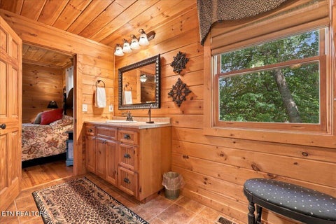 Tiny photo for 504 Twin Oak Mtn Lane, Townsend, TN 37882 (MLS # 1356159)