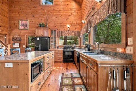 Tiny photo for 504 Twin Oak Mtn Lane, Townsend, TN 37882 (MLS # 1356159)