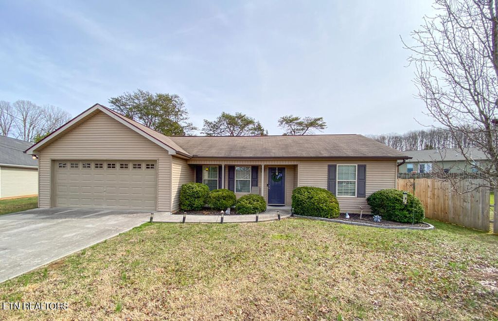 Photo of 5120 Cedar Knoll Lane, Corryton, TN 37721 (MLS # 1254465)