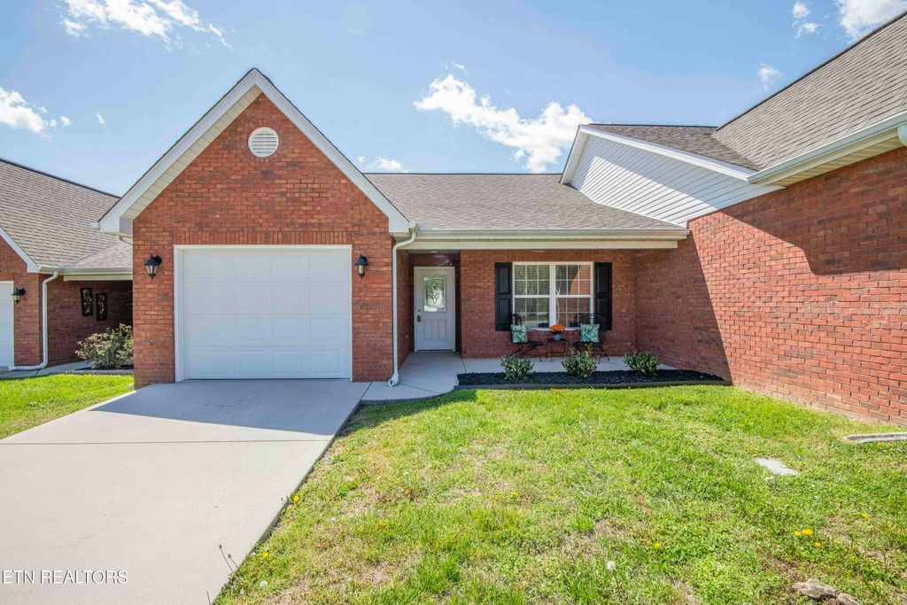 Photo of 337 Angus Xing Lane, Corryton, TN 37721 (MLS # 1297829)