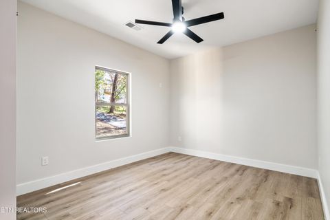 Tiny photo for 119 Walk in the Trees Drive, New Market, TN 37820 (MLS # 1318887)