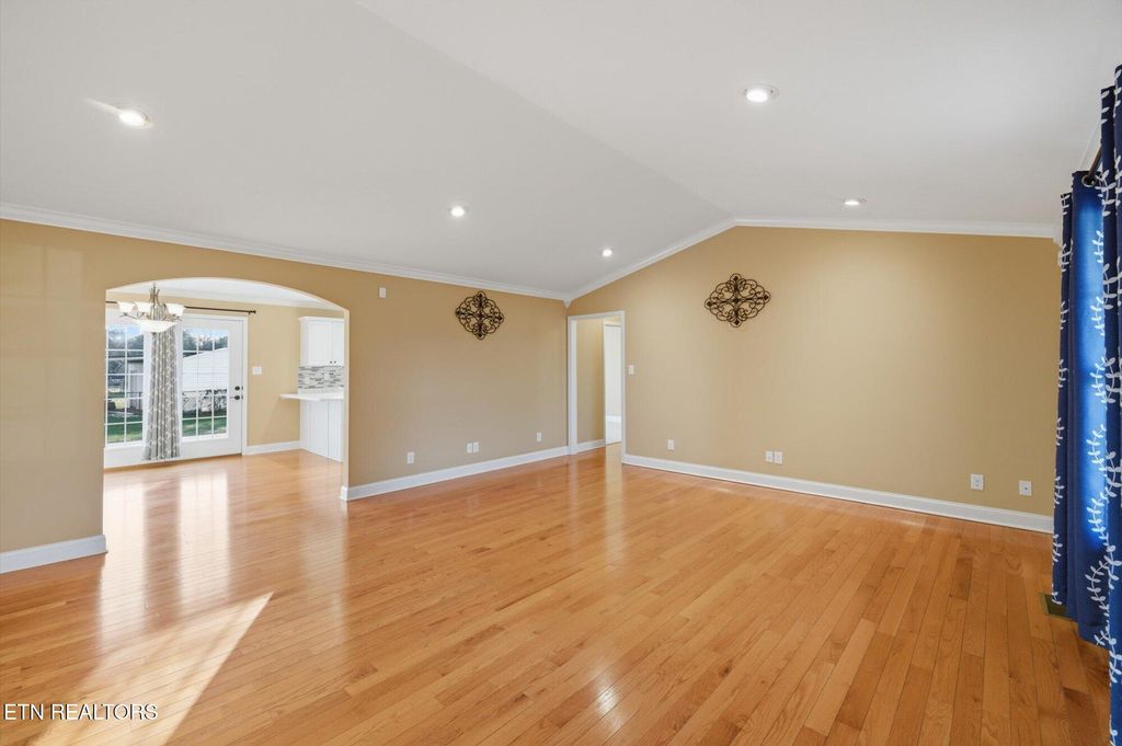 Photo of 108 Oakwood Drive, Maynardville, TN 37807 (MLS # 1332875)