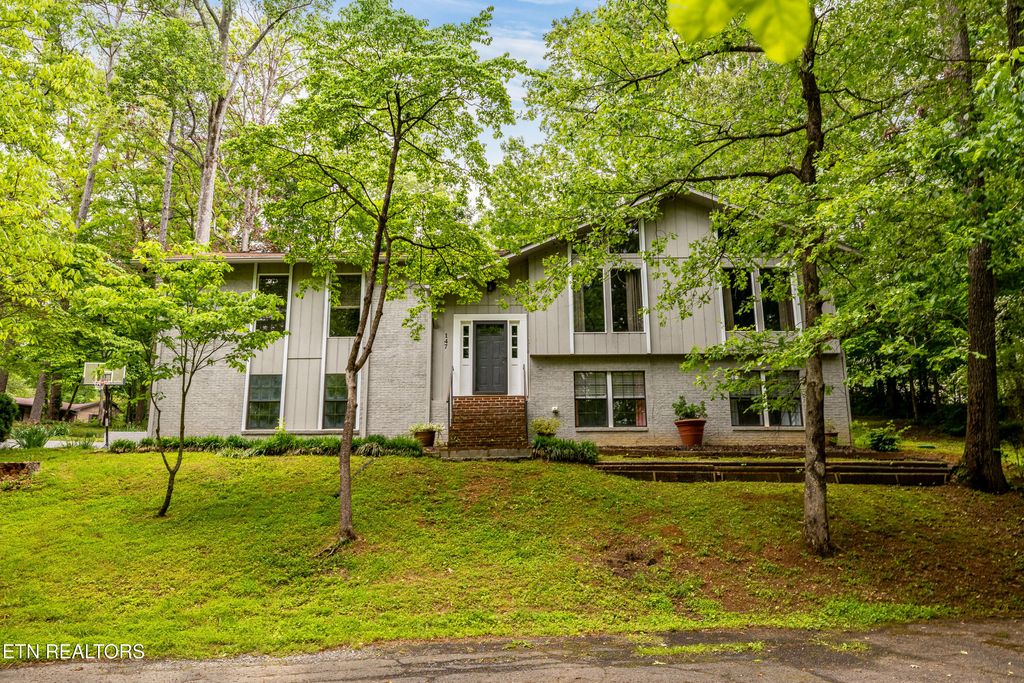 Photo of 147 County Road 576, Englewood, TN 37329 (MLS # 1289603)