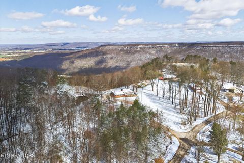 Photo of 193 Spur Rd, Sparta, TN 38583 (MLS # 1333154)