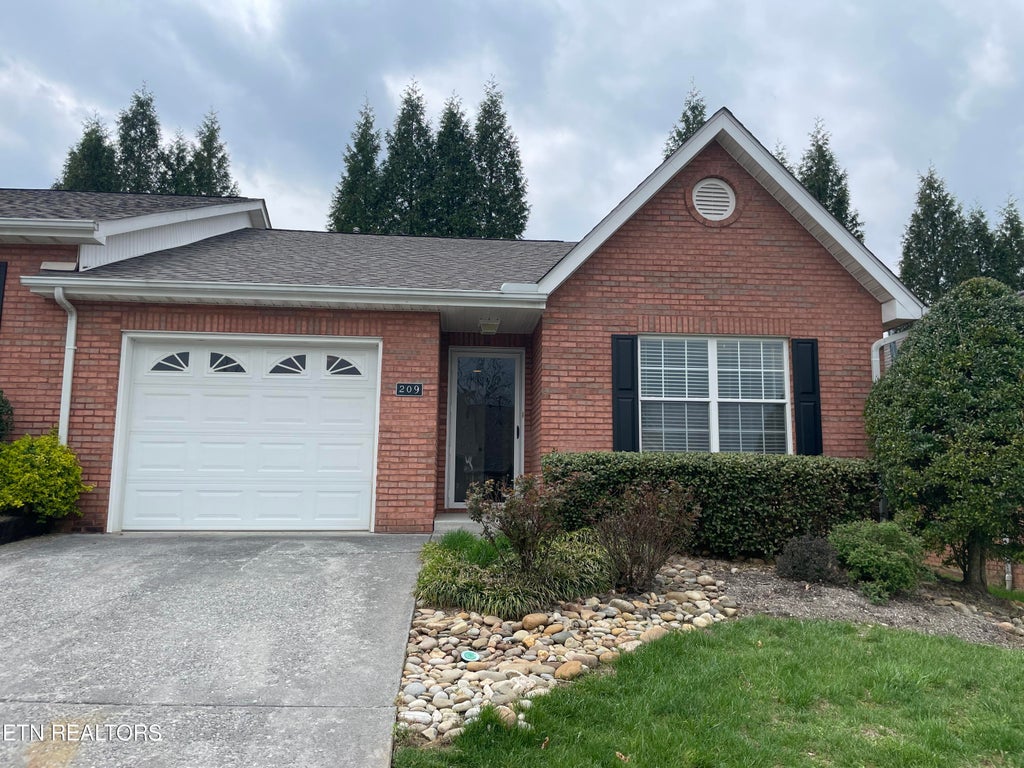 Photo of 209 Timbercreek Way, Knoxville, TN 37924 (MLS # 1270462)