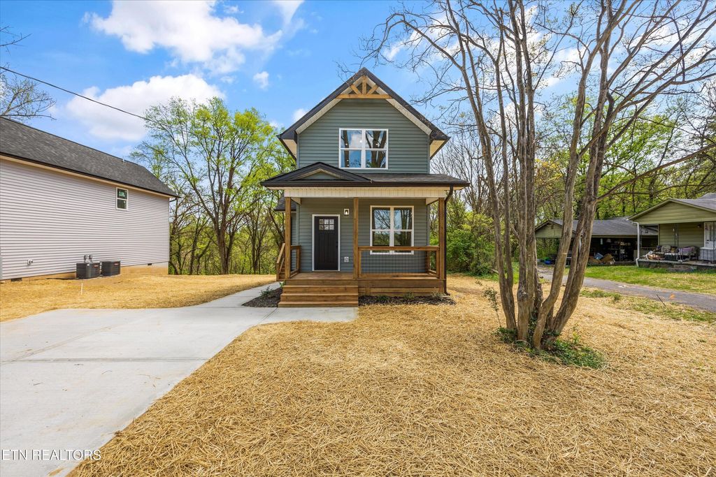 Photo of 376 Nash Rd, Knoxville, TN 37914 (MLS # 1335028)