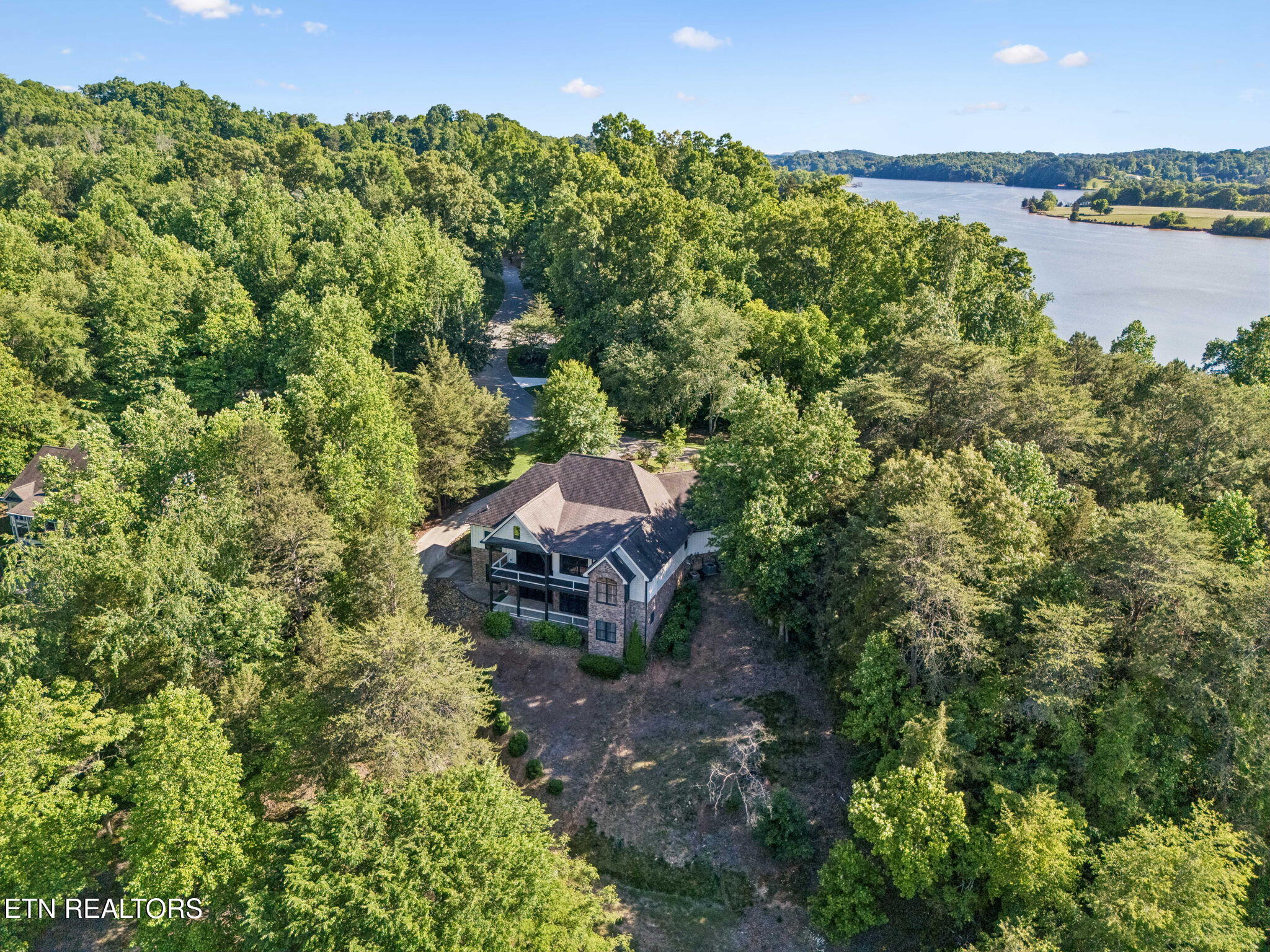 4451 Forrest Ridge Drive