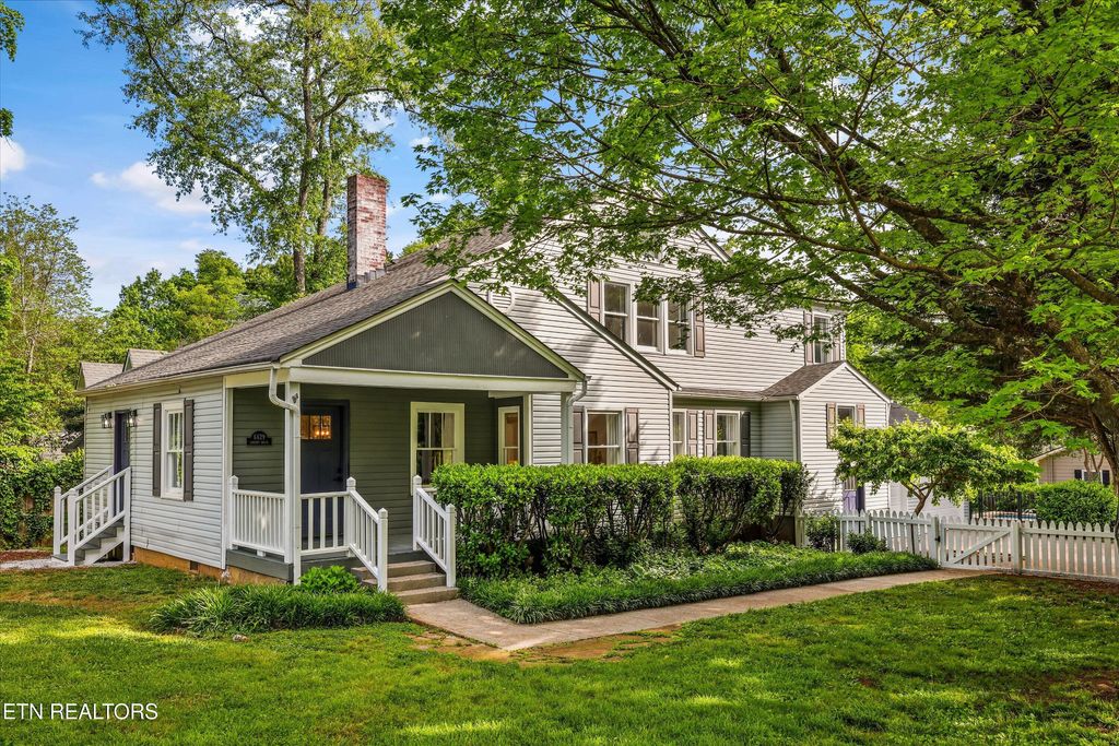 Photo of 6629 Cherry Drive, Knoxville, TN 37919 (MLS # 1339154)