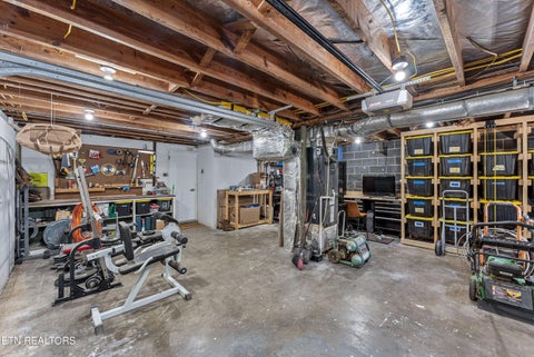 Tiny photo for 101 Wayne Place, Oak Ridge, TN 37830 (MLS # 1344181)