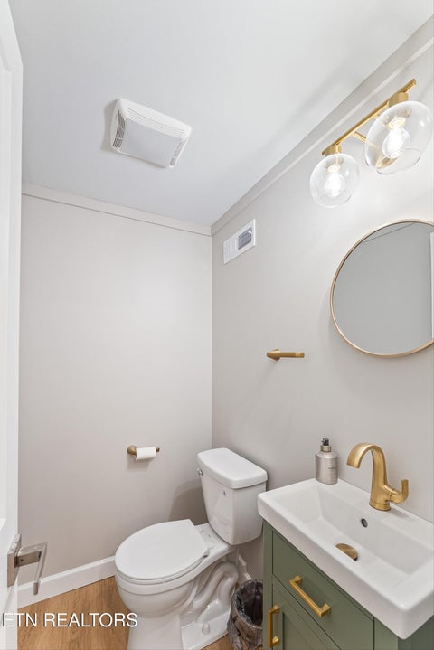 Tiny photo for 101 Wayne Place, Oak Ridge, TN 37830 (MLS # 1344181)